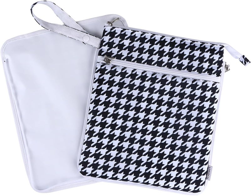 Hi Sprout Breast Pump Wet/Dry Bag with Place Mat - Image 1